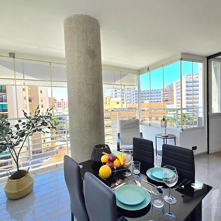 Apartment Crystal Elegance City Center With Seasonal Pool Torremolinos