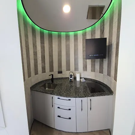 Crystal Elegance City Center With Seasonal Pool * Torremolinos
